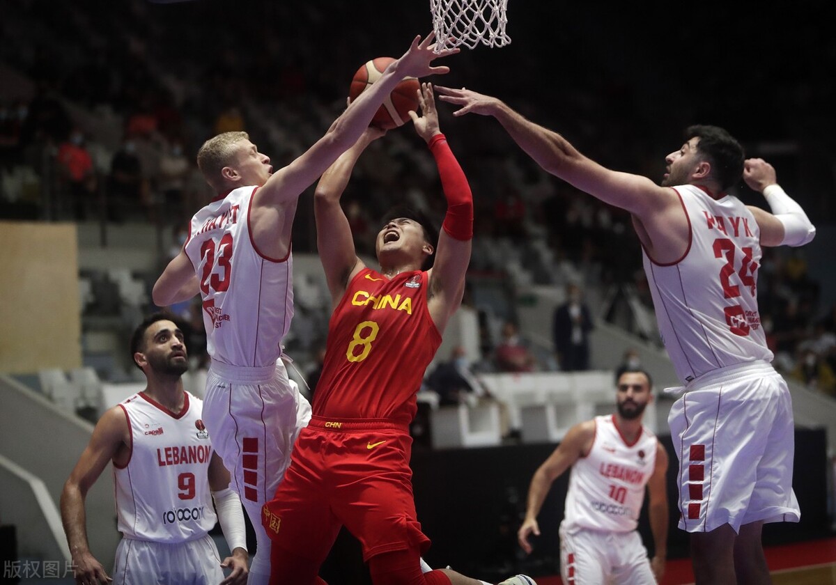 为什么cba场均分数高（中国男篮为什么不行了？看看20年前的CBA得分榜就一目了然了）-趣拿体育