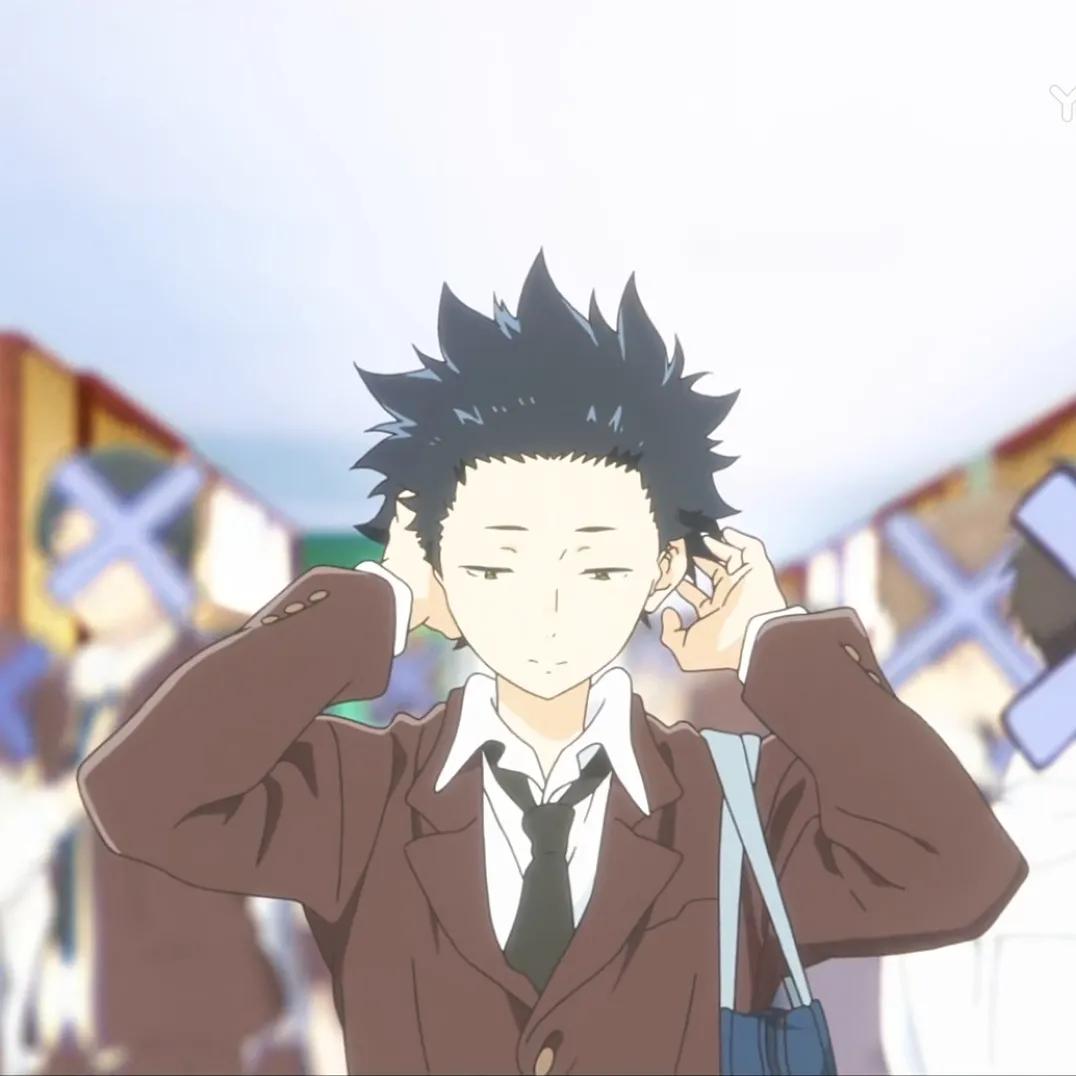 西宫硝子硝子有一个妹妹叫西宫结弦,她喜欢拍照.