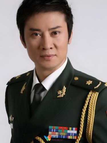 歌手江涛：妻子打工支持他唱歌，成名后宠爱妻子，孝顺岳母