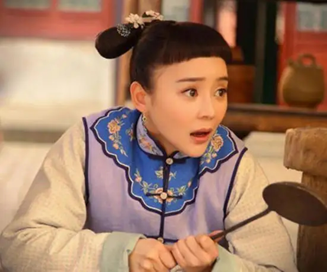 刚出道惊为天人，红了却灵气全无，娱乐圈就这么毁美人？