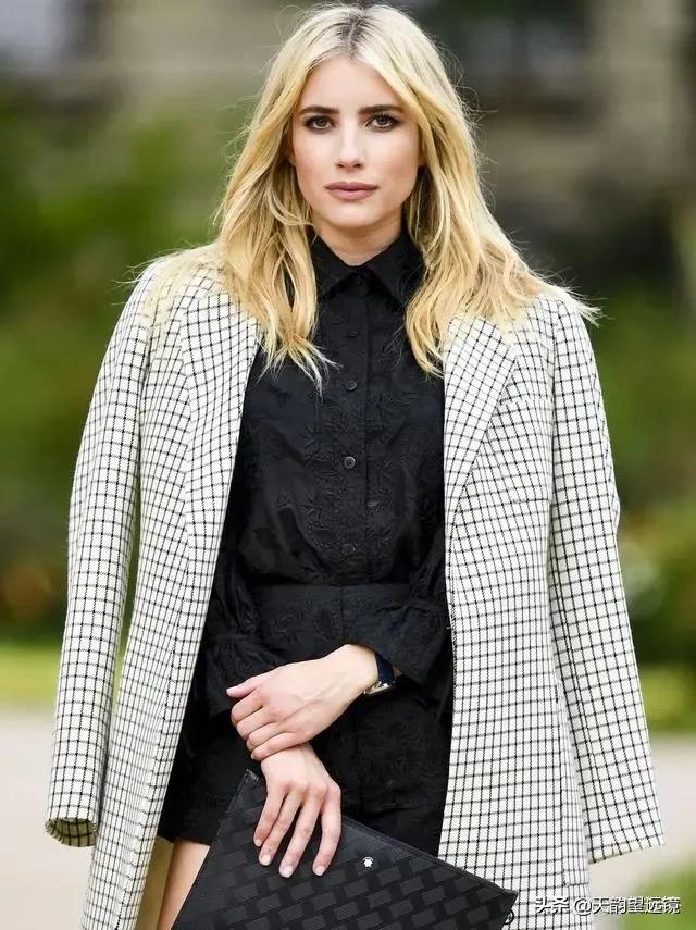 艾玛•罗伯茨，西装外套图集，小个子拍出大长腿
