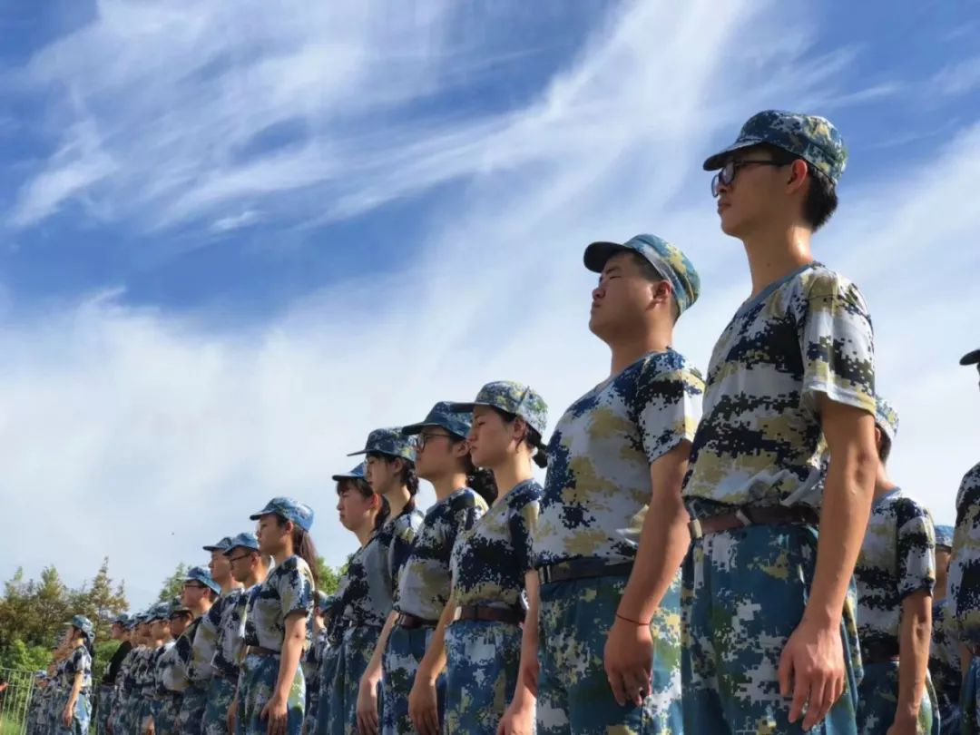 對大學生軍訓的認識大學生軍訓的意義