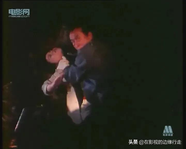 《神女峰的迷雾》——初看悬疑片，再看政治片，原来是个爱情片