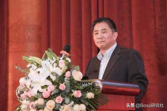 深圳富豪圈十大新人，坐拥财富1238亿元，饮品行业霸占前四席