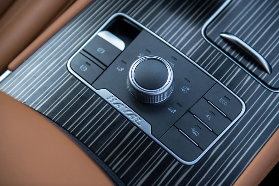 2.0T+8AT，21.48万元起，哈弗H9离“露营神器”，仅差一个PHEV版
