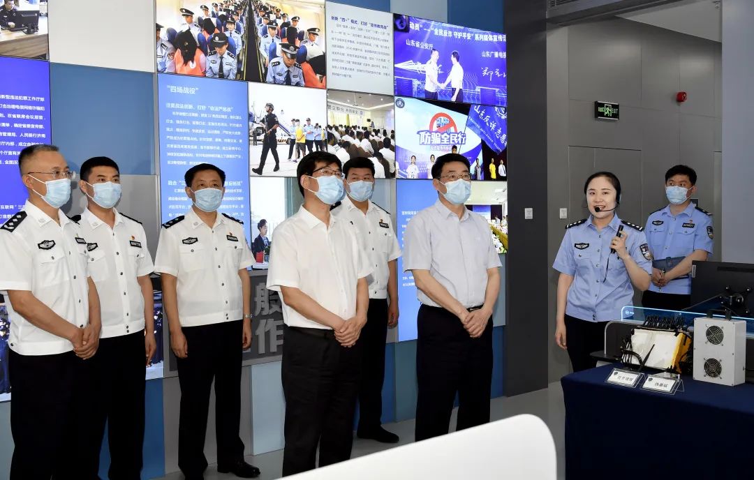李猛到省政法单位调研指导工作