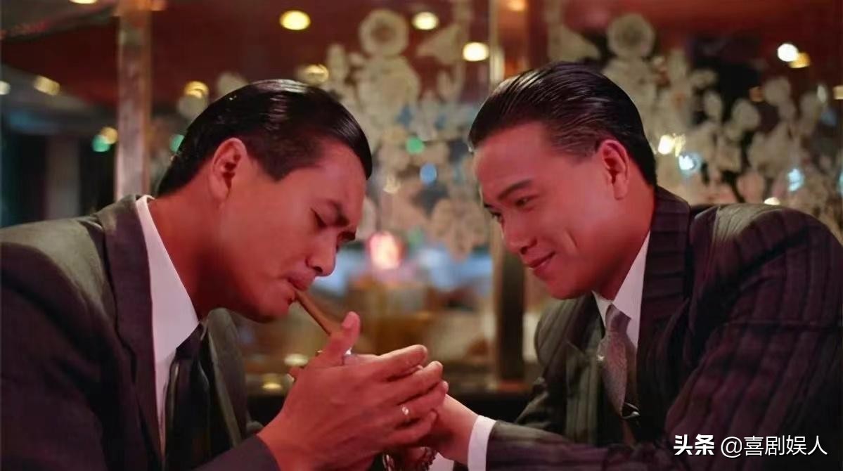 失业演员现状有多惨？摆地摊卖菜，当搬运工，怀着孕还在卖房