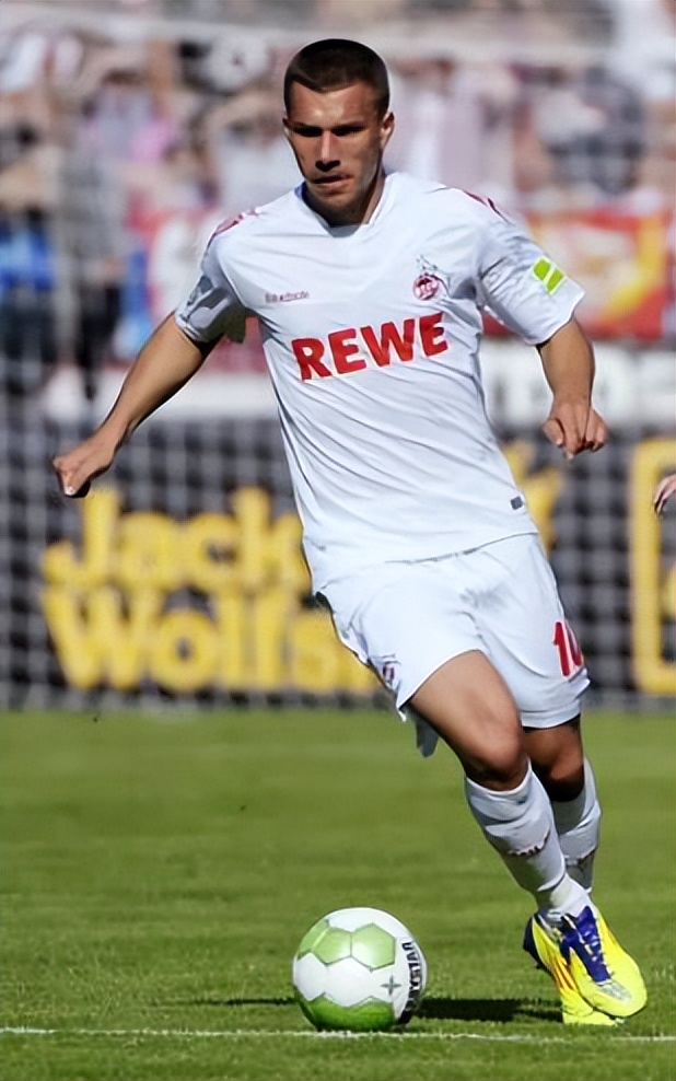 波多尔斯基世界杯数据（还没退役的波多尔斯基，本赛季他在波兰独造13球，迎来生涯第二春）