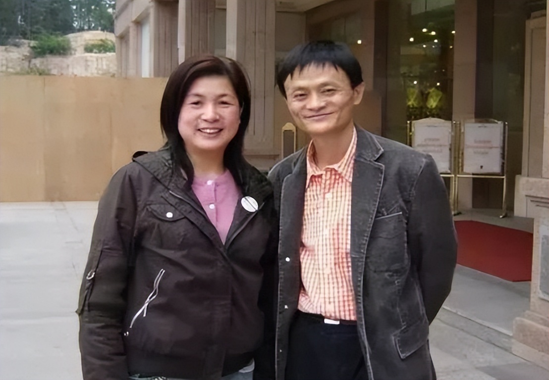 马云妻子张瑛多大(马云妻子张瑛多大了) - 风集网