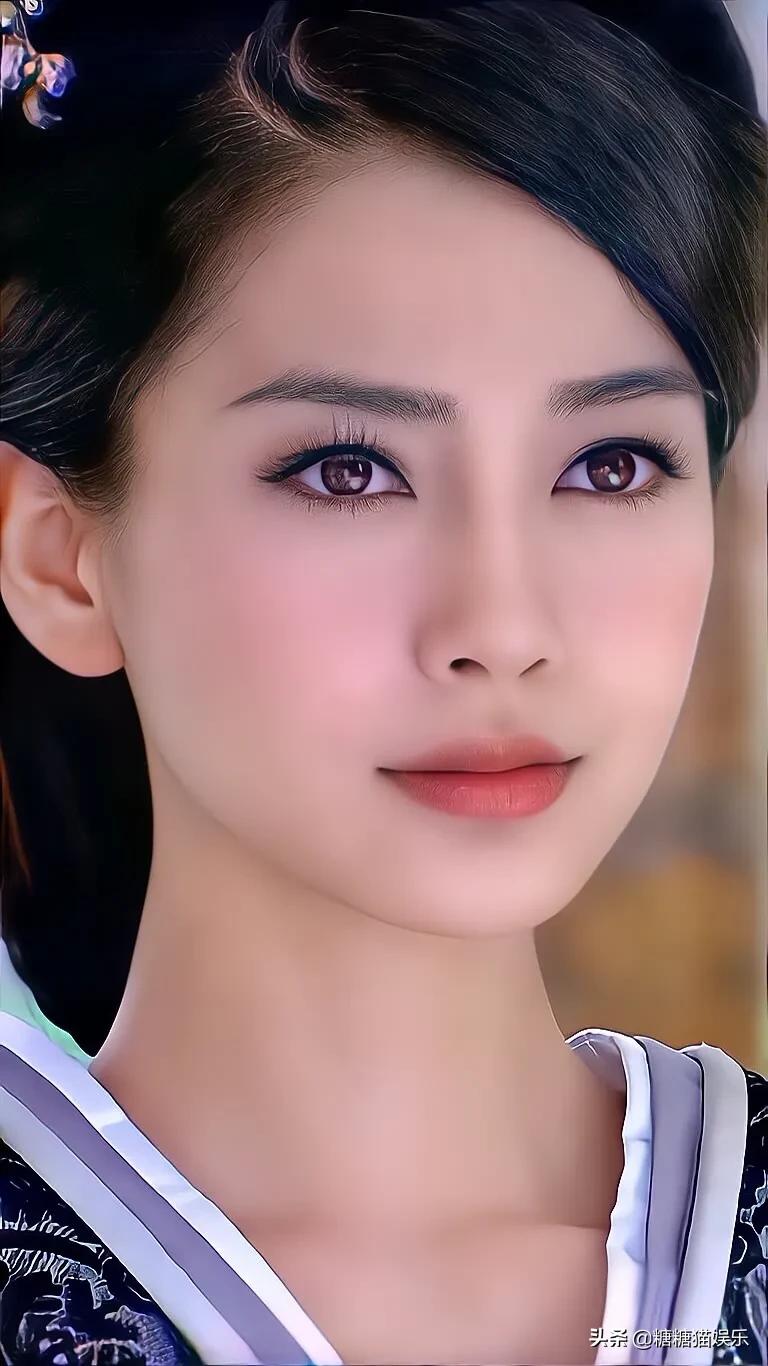 当杨颖遇到杨蓉时，两大女神谁更美一筹？
