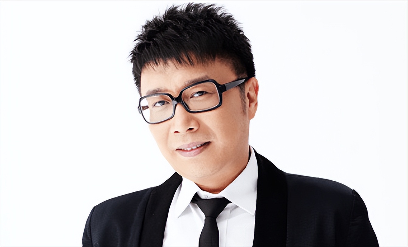 从爆红到销声匿迹,庞龙都经历了什么!