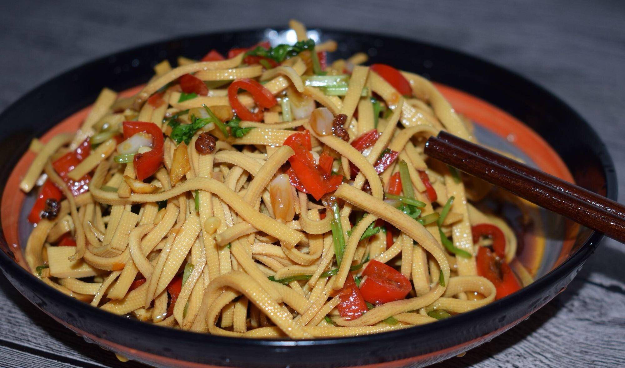 图片[5]-【豆皮肉丝盖饭】做法步骤图 美味过瘾 孩子们都抢-起舞食谱网