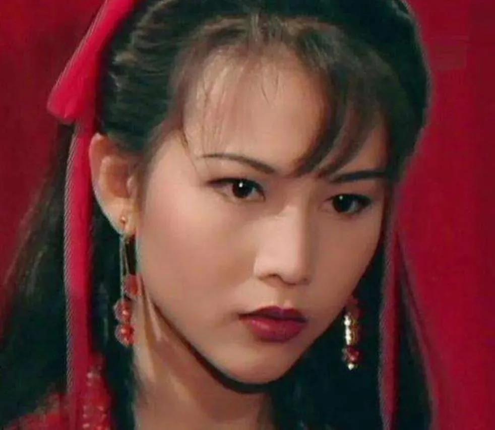 哪些女明星的眼睛很漂亮？