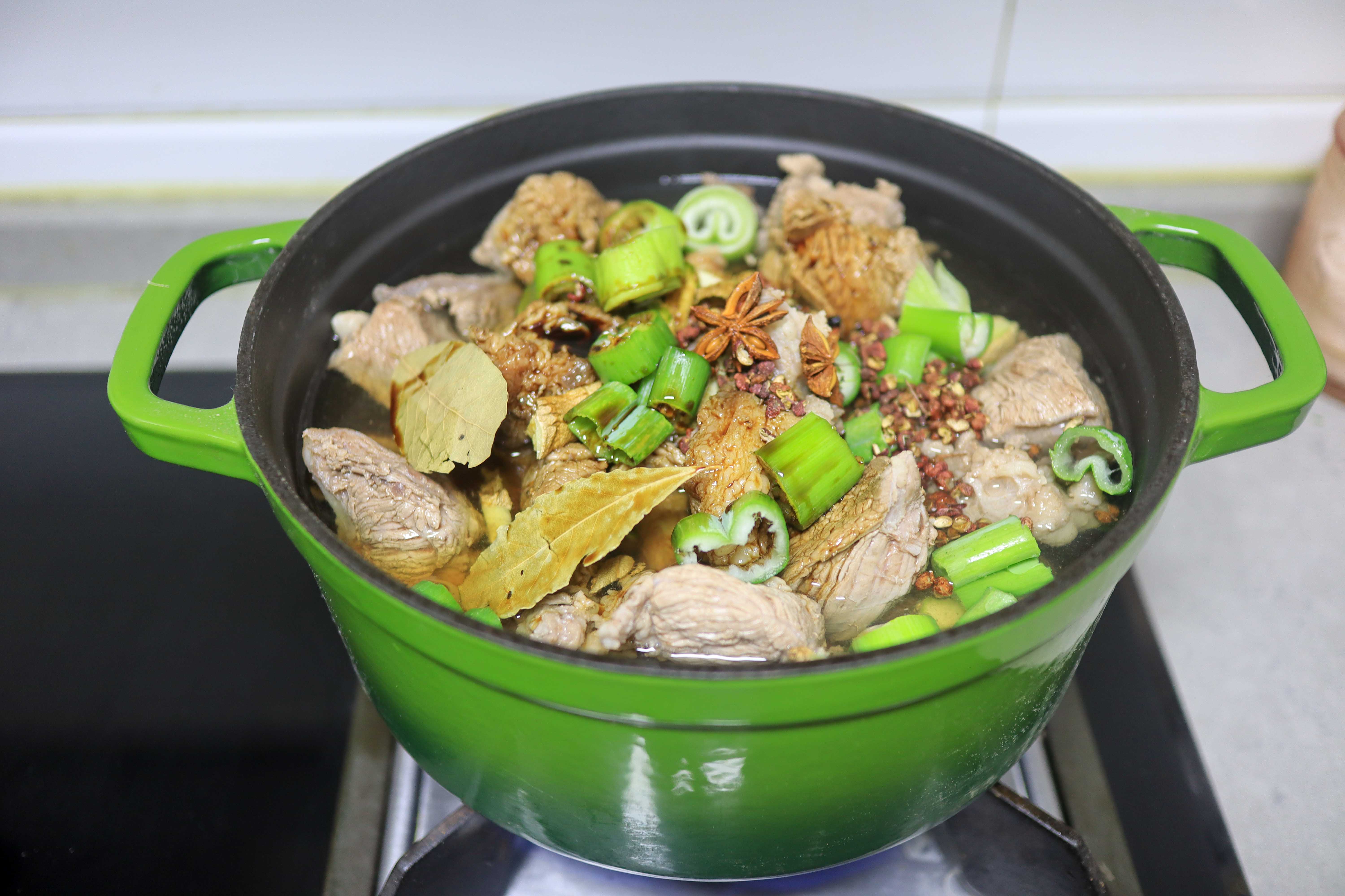 卤牛肉的3种吃法，卤一顿能吃一周，一日3餐变着花样解馋了