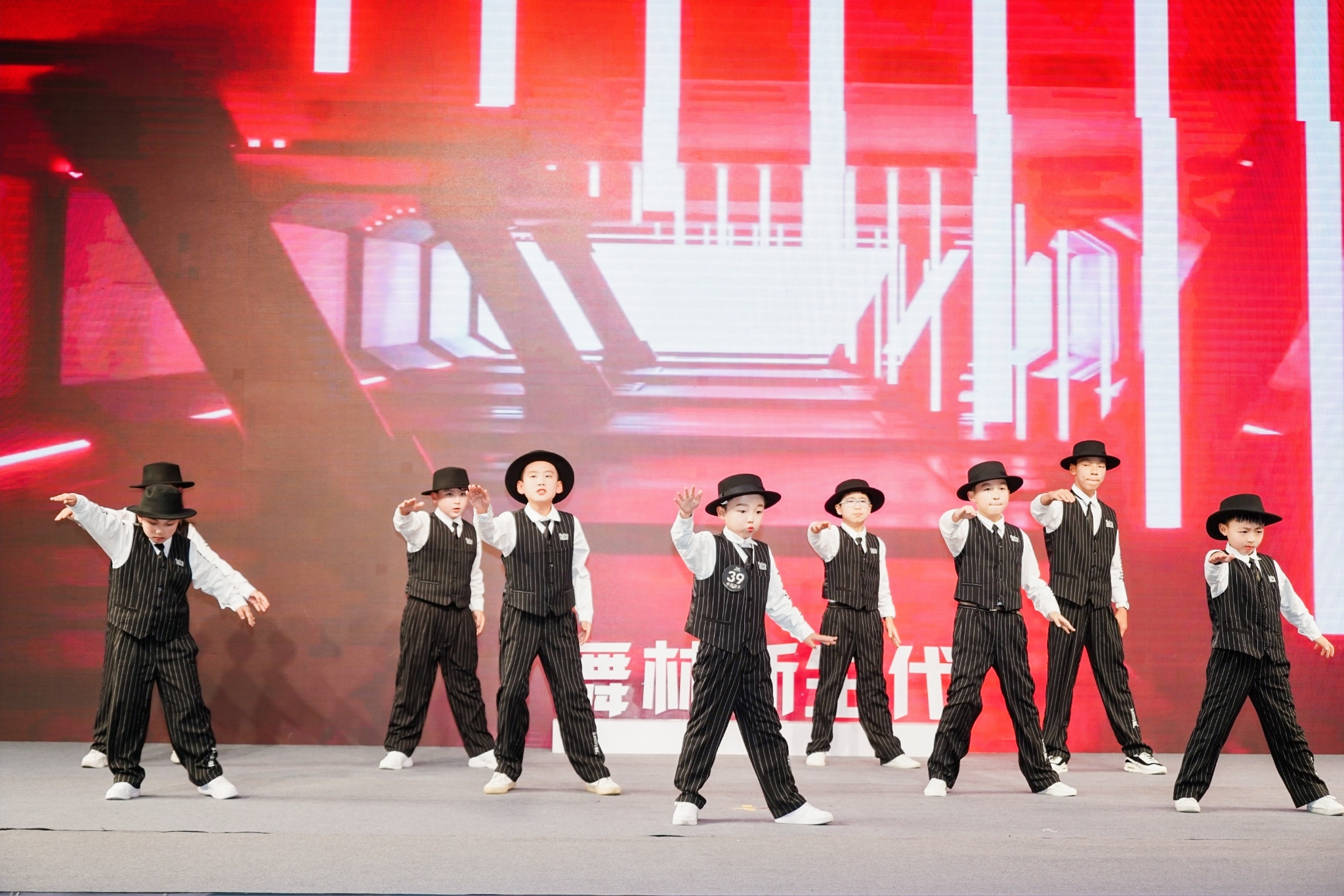 元旦献礼！舞林新生代广州赛区8场海选赛在白云万达成功举办