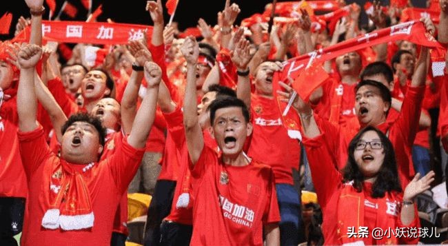 什么樣的足球填形容詞abb（你記得自己兒時(shí)的足球夢(mèng)嗎？）