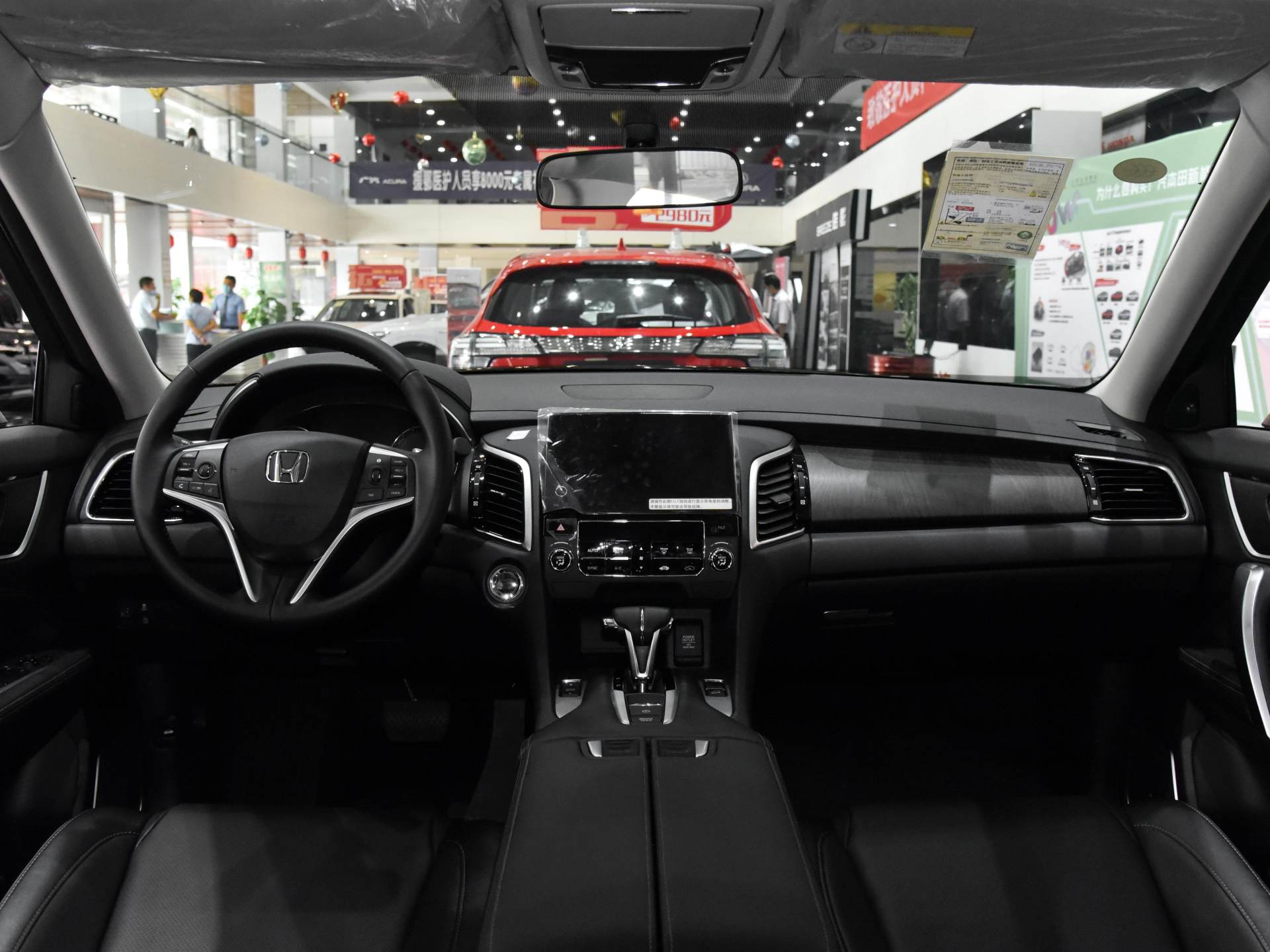 运动风格的合资中型SUV，轴距超2.8米，带你看冠道