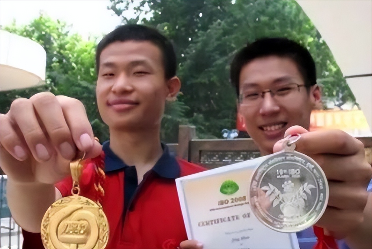 北大的“四大疯人院”，到底有多牛？很多被熟知的鬼才就出自这里