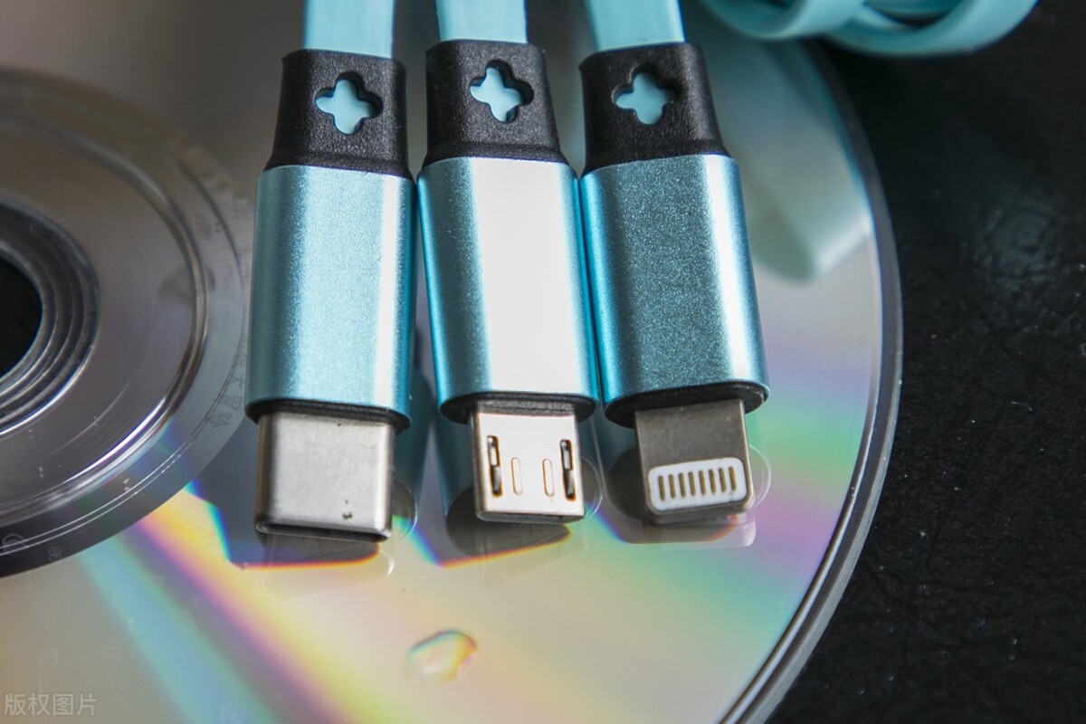 苹果生态牢不可破？撕久了撕多了，裂痕会有的