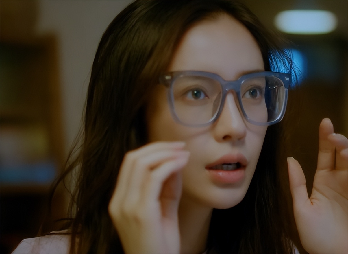 播8集，冲到榜单第一，baby令观众成功入坑，言情剧有天花板了？