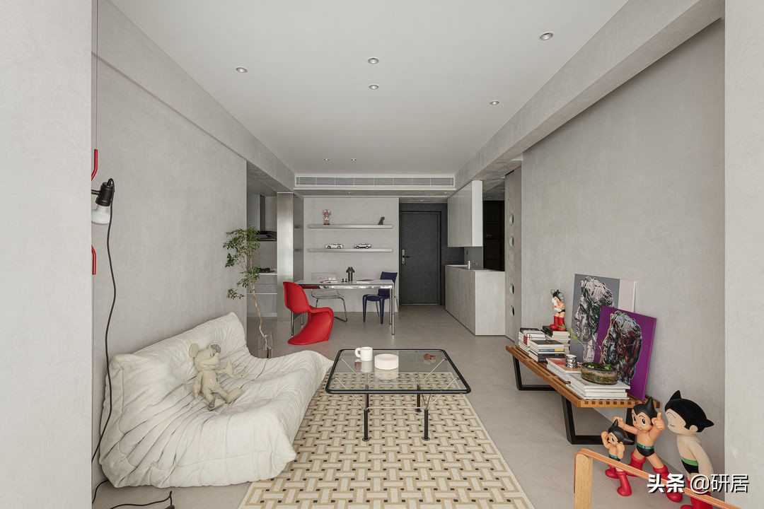 70㎡小户型装修灵感：微水泥打造简约高级感