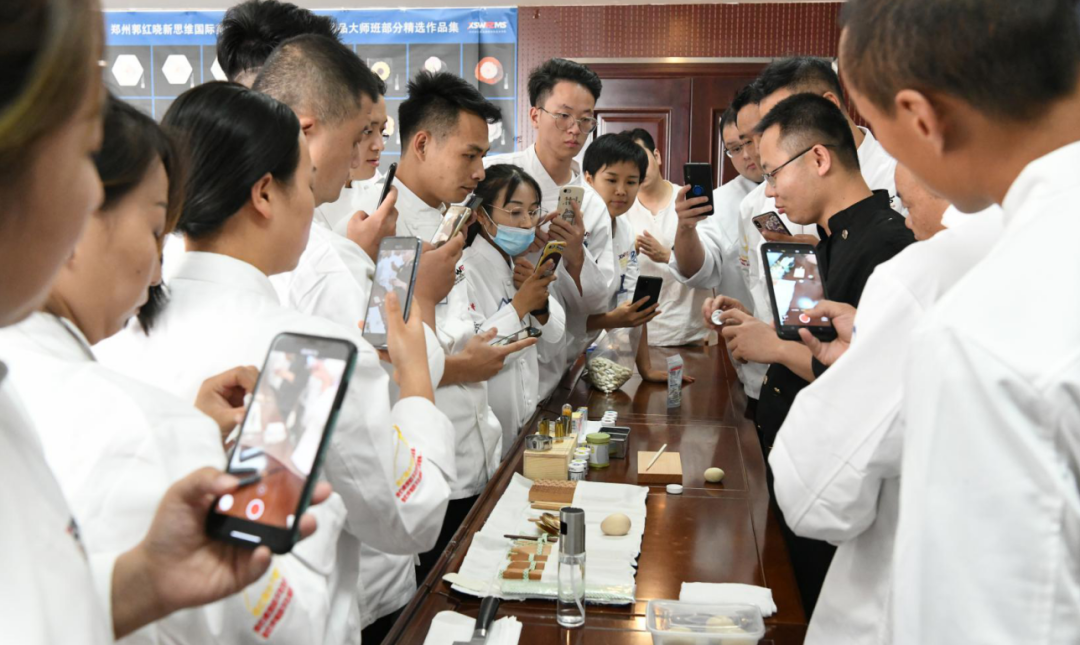 4月份182期郭红晓现代先锋创意菜课程开启报名