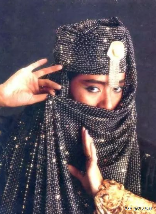 一些你不知道的梅艳芳老照片