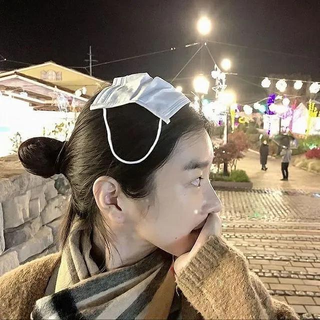 徐睿知 ​​​少女时期美照