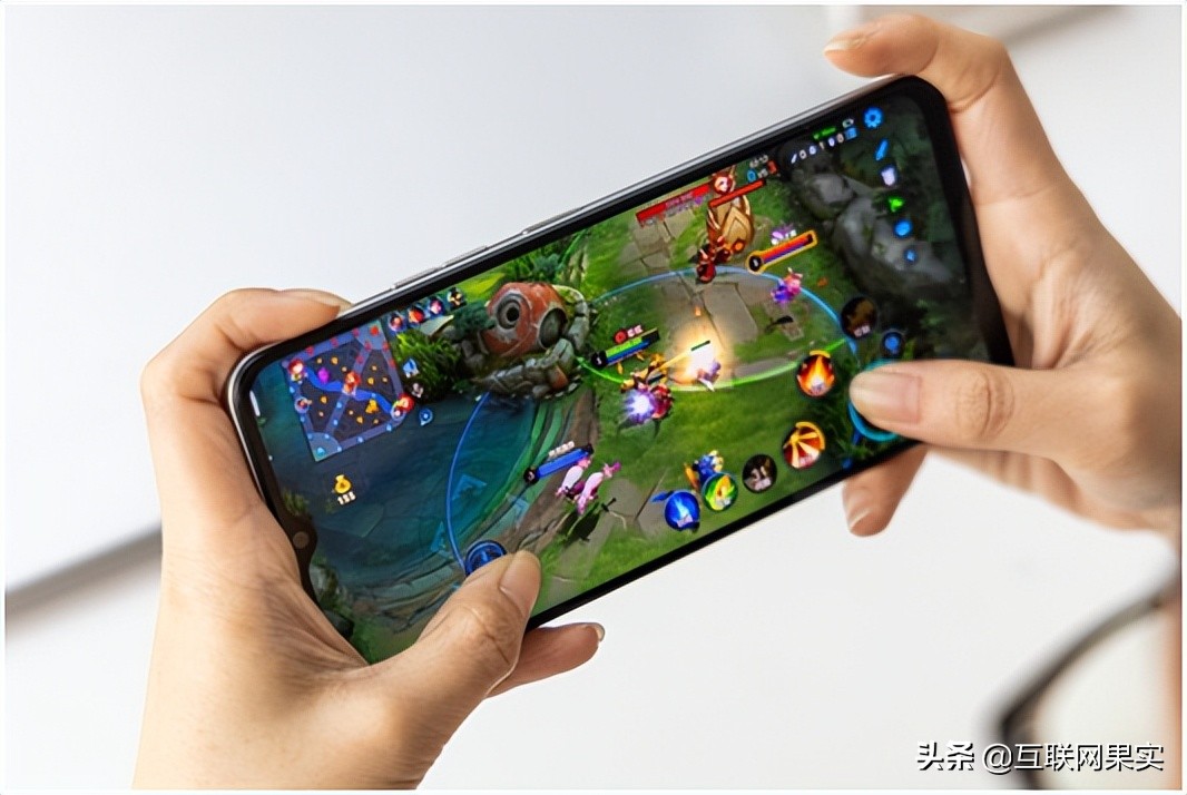 苹果开启价格战！本想争夺更多市场，却低估国人对手机品质的追求