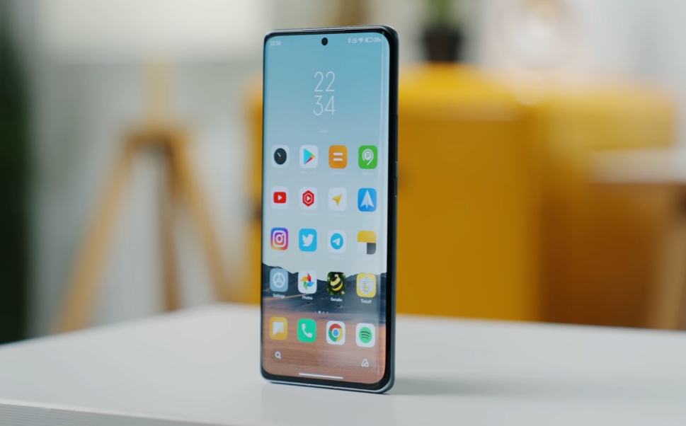 买手机可以抠门，但别陷入内存“陷阱”，6G+128G轻易别买