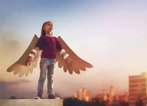 6岁前孩子越叛逆，长大后人格越完善；关于第一叛逆期要了解这3点