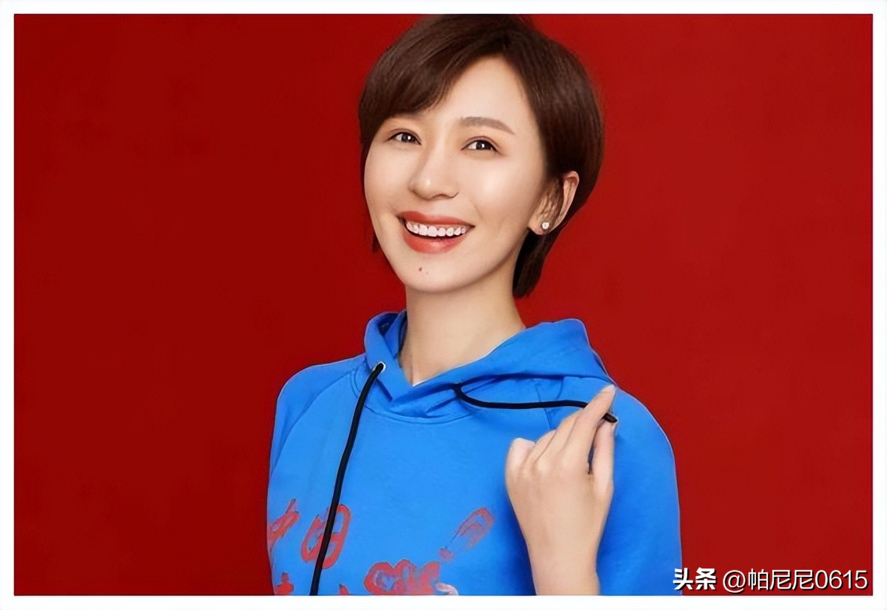 消失3年,央视"国脸"欧阳夏丹现已成功转行,背后原因引人心疼