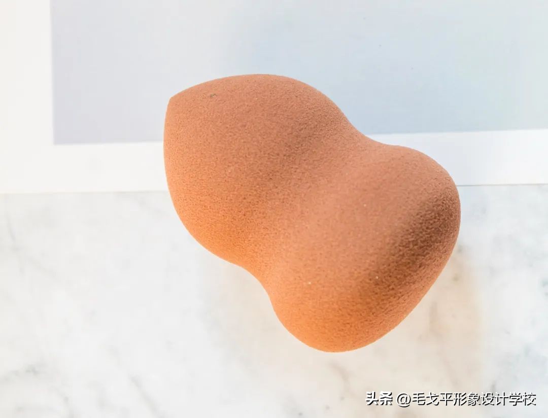 美妆蛋是不是用一次洗一次（美妆蛋的正确使用方法）-第9张图片-大连信息网