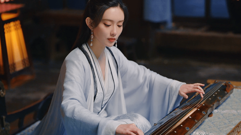 孟子义古装出场太惊艳了,眼神犀利丰富多彩,内心暗流满眼都是戏