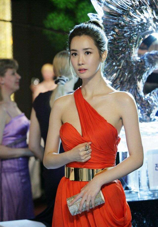 韩星李多海和潘少传绯闻曾是李易峰前女友现任男友也大有来头