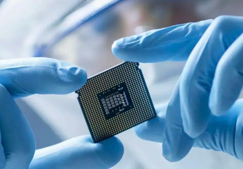 打一个翻身仗！中国芯片领域攻势强劲，美国叫嚣封锁发现无人响应