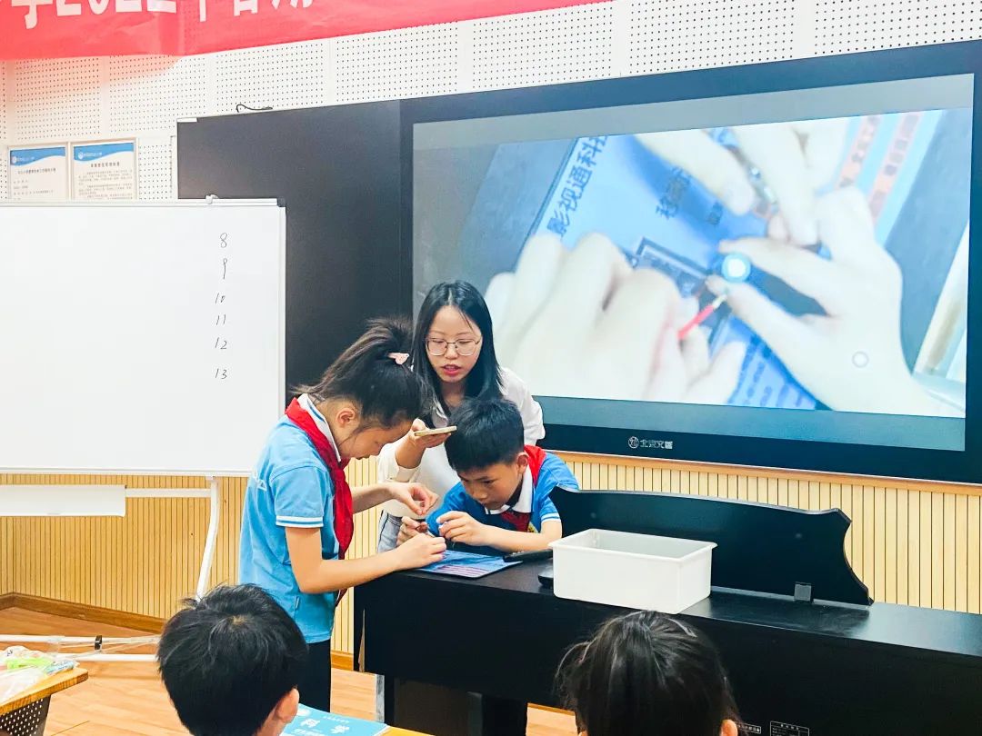 成都市双流区九江小学继续开展高质量课堂建设专项行动