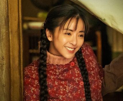 黄小蕾足球(《人世间》开分8.1，九位女演员素颜被赞，演技是真正的颜值滤镜)