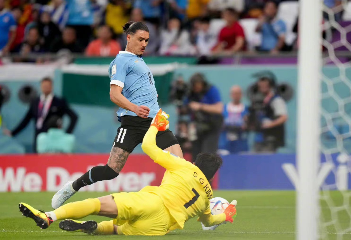 中超世界杯球员韩国人占一半（难怪孙兴慜都带不动，中超球员登录世界杯，韩国队人才凋零太严重）