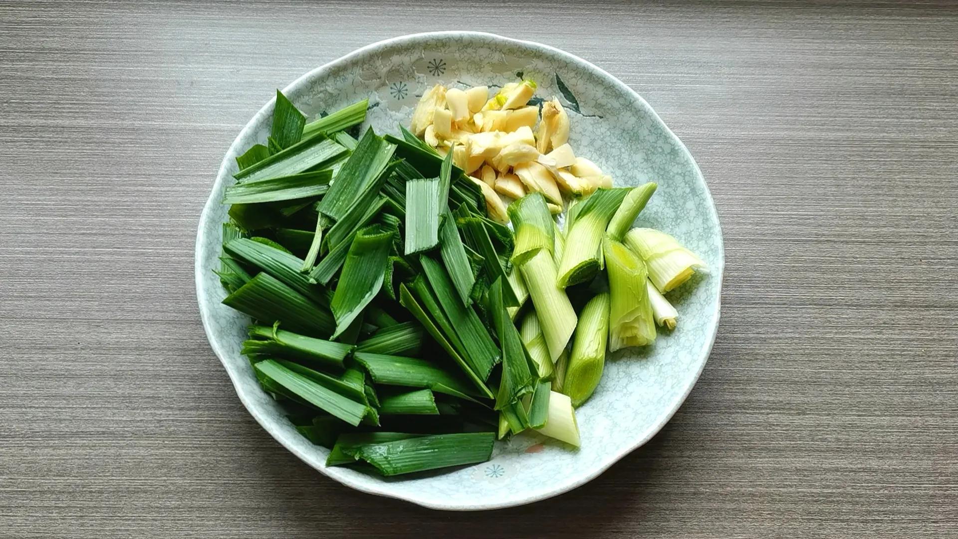 红薯粉怎么做好吃（手把手教你做好吃红薯粉）