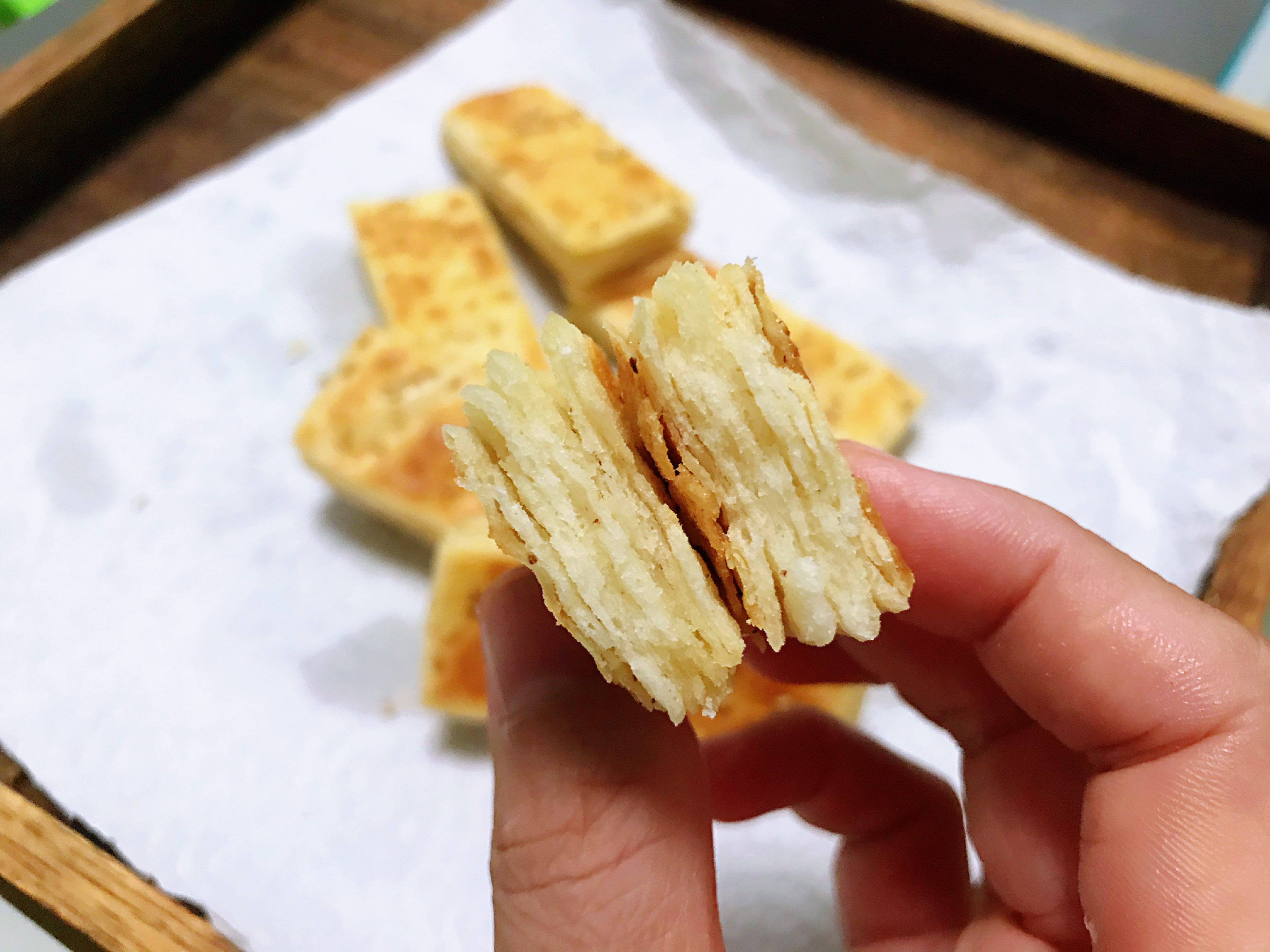 图片[17]-【香酥小饼】做法步骤图 外酥里软层又多 比卖得好吃 解馋-起舞食谱网