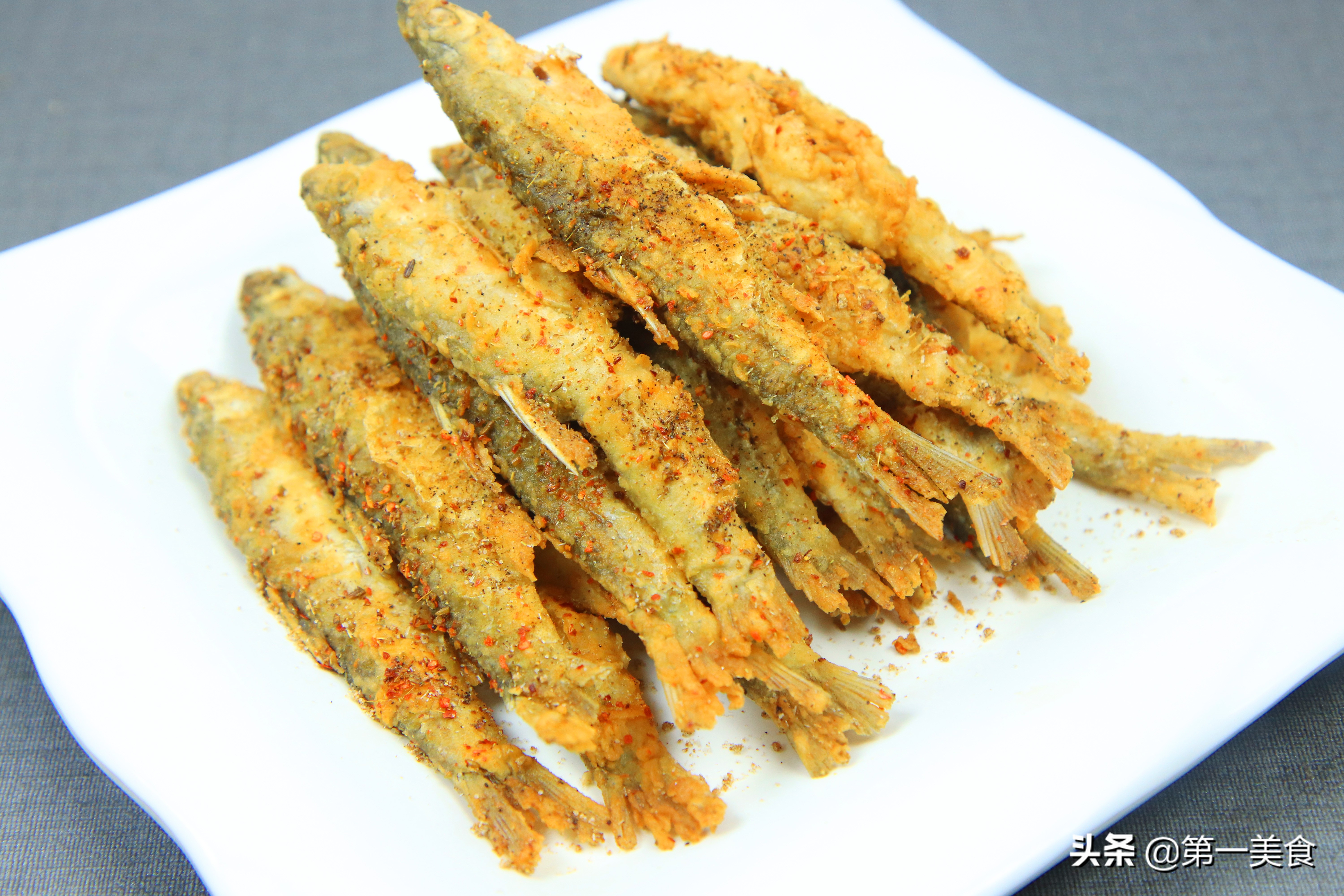 炸各种零食的做法大全（5道过年必备炸货）