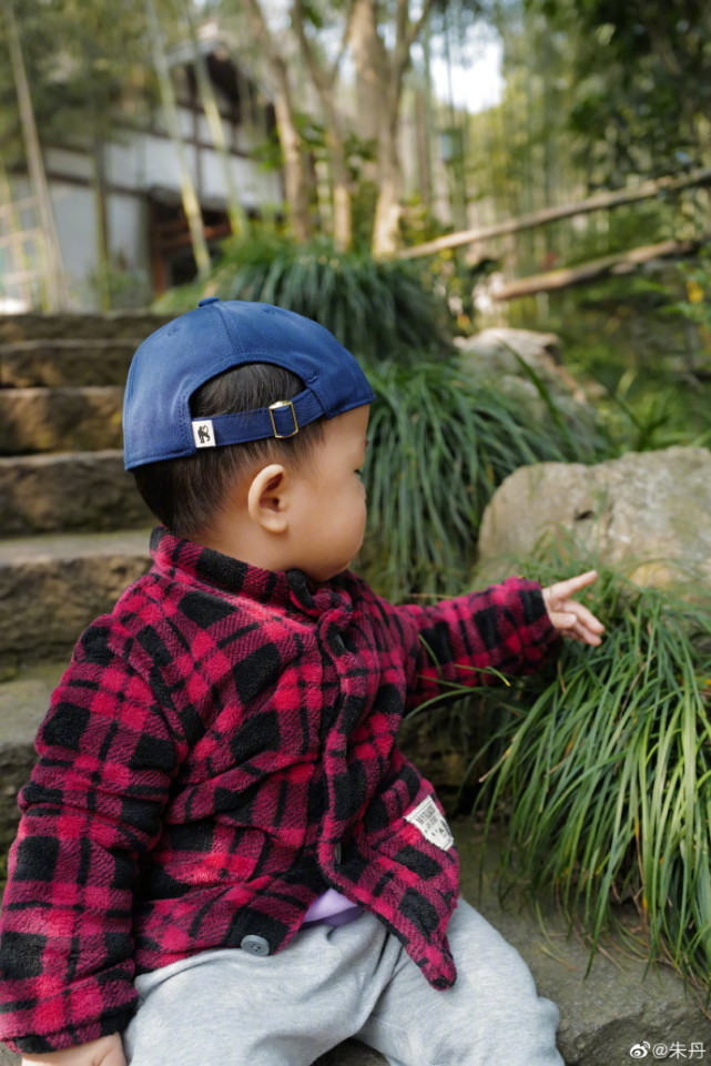 �쵤����Ů���ժҰ�ˣ�������ص͵�����ǣ1�����С�ֳ��а�