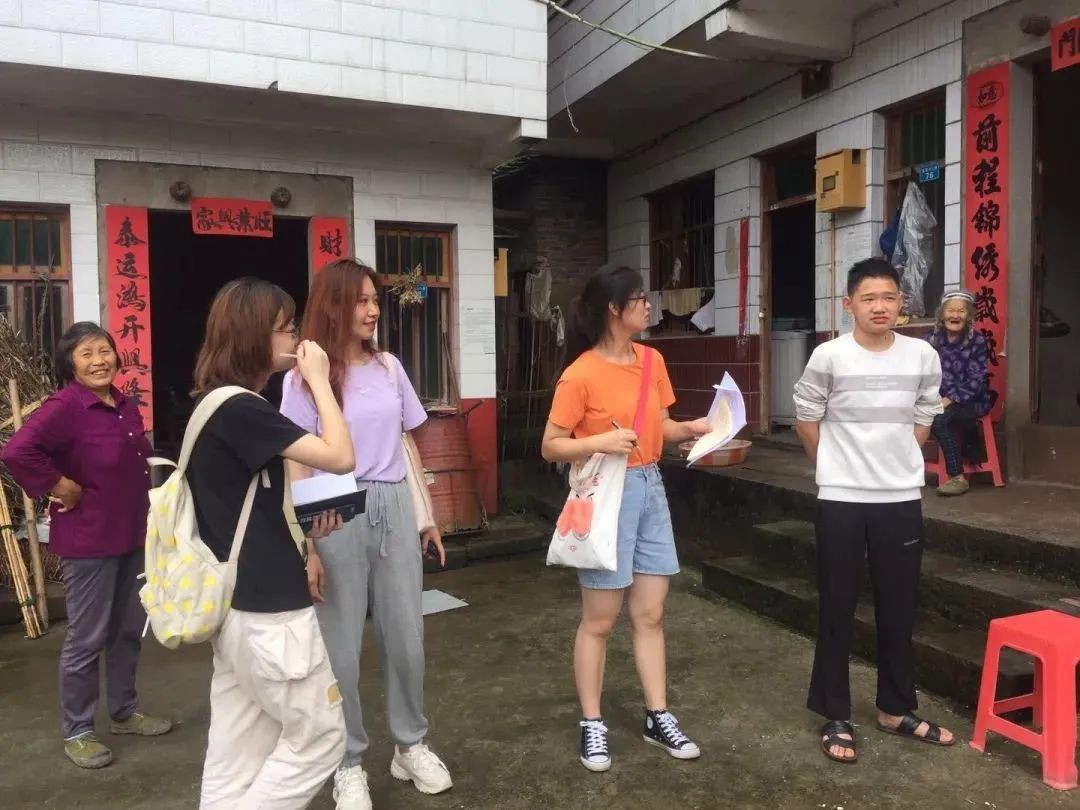 师资“高配”！就业广阔！重庆3位保研学霸，硬核安利“宝藏”专业！