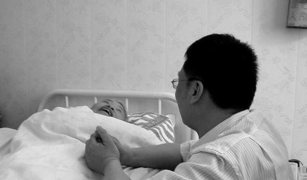 为何年龄越大，越容易患癌呢？肿瘤科医生：牢记补充这4种营养素