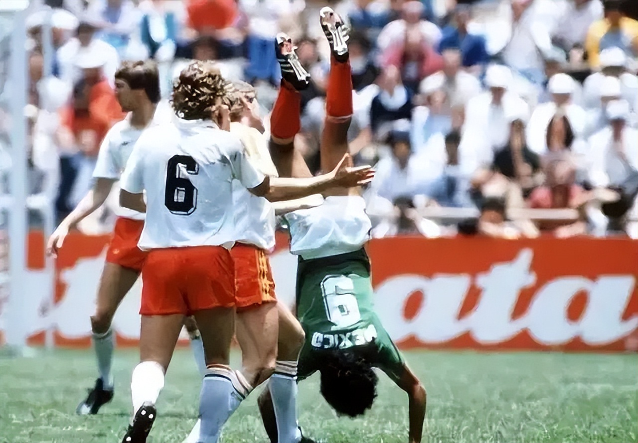 世界杯殿堂进球（梅西双炮响、Ｃ罗三连发、魔笛行运一条龙，世界杯22大经典小组赛）