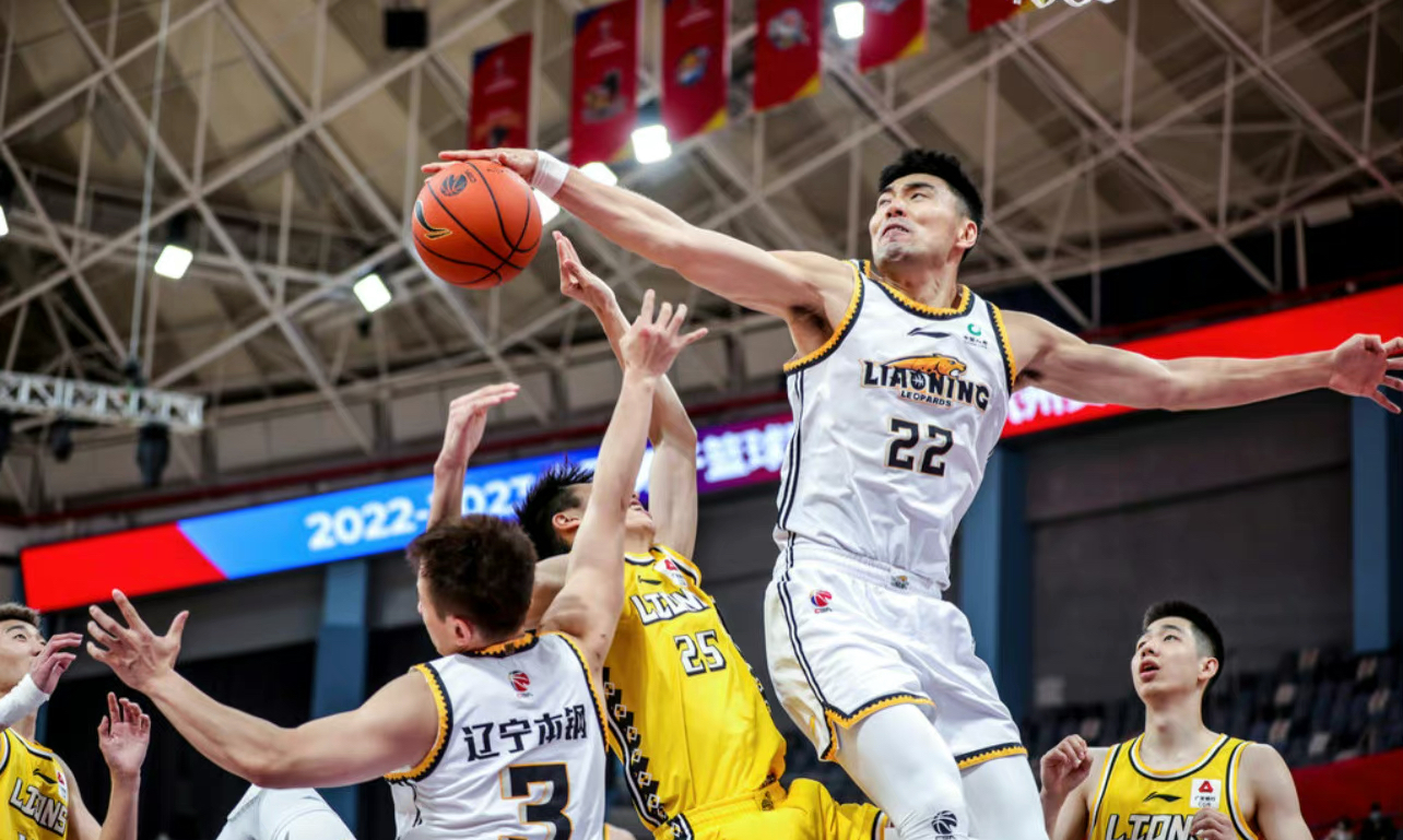 全运会男篮辽宁vs浙江直播(cctv5直播,辽宁战首钢内线对峙,郭艾伦横扫