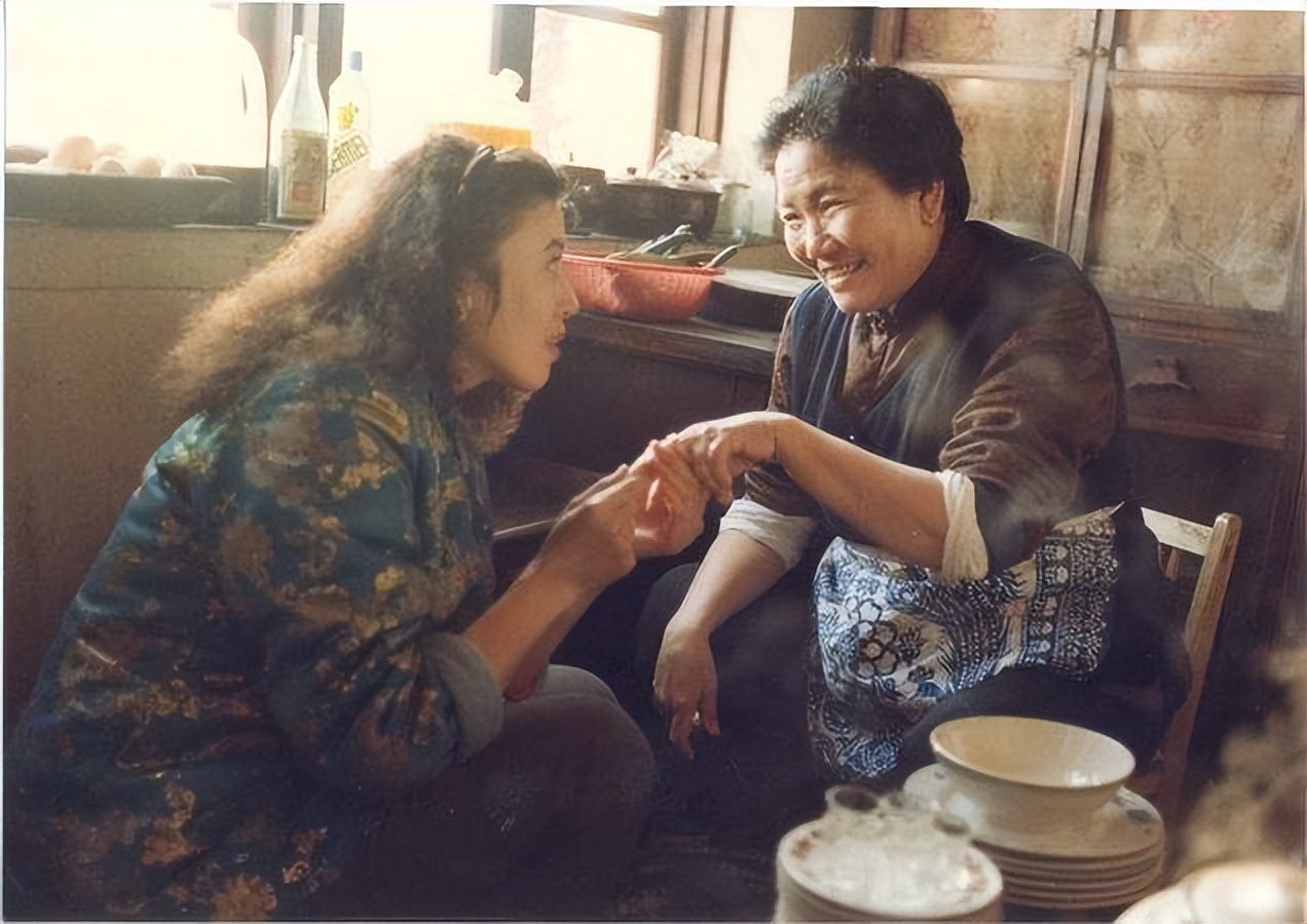 活在记忆中的8位女星，有母亲专业户，也有舞蹈家，最大100岁