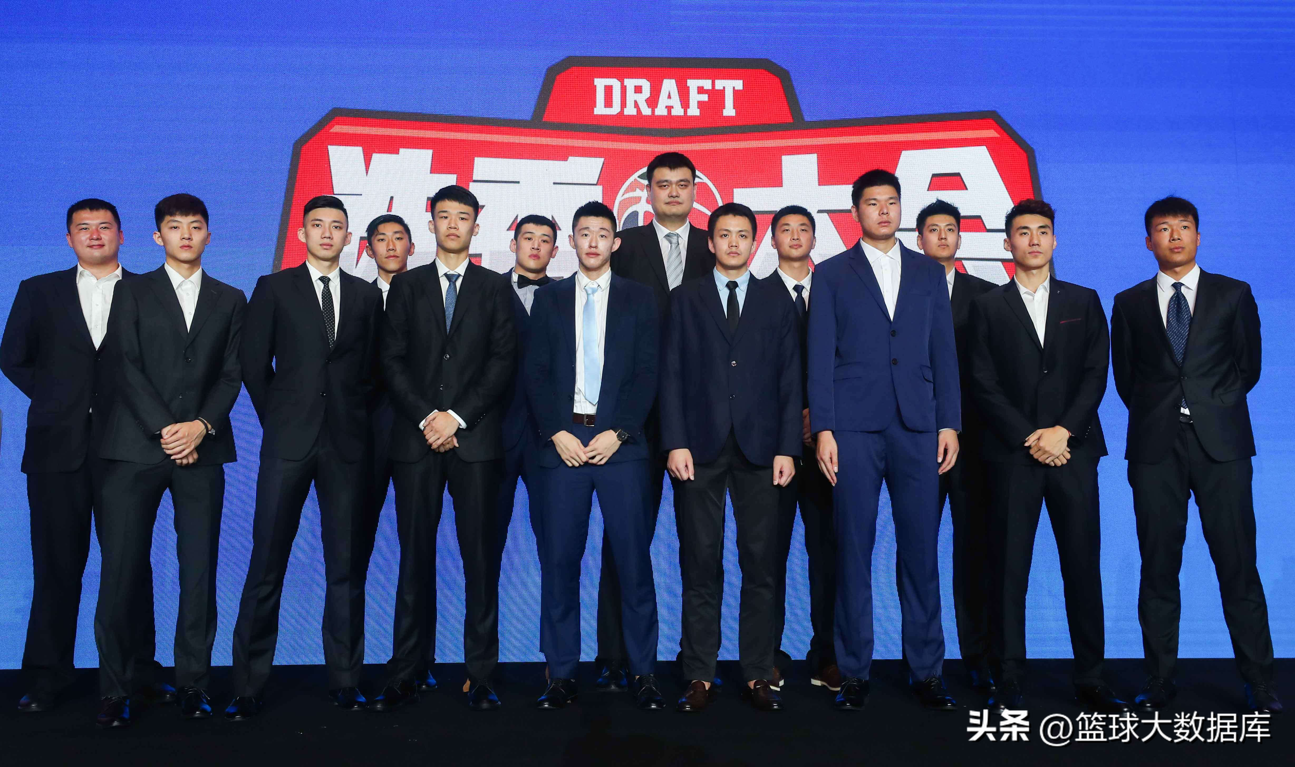 cba的球员都是哪里培养的（CBA各俱乐部青训现状！广东、辽宁辉煌不在，上海、广州疯狂抢人）-华海博客