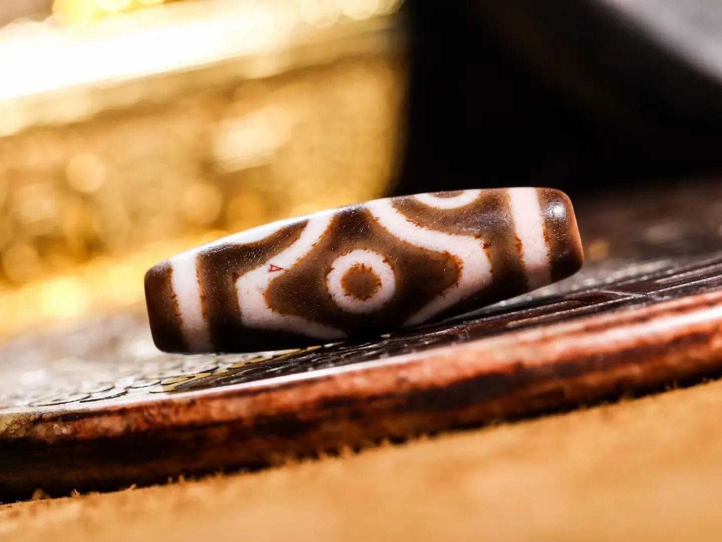 天珠鉴赏一百零一(戴天珠有什么禁忌吗?) 第1张